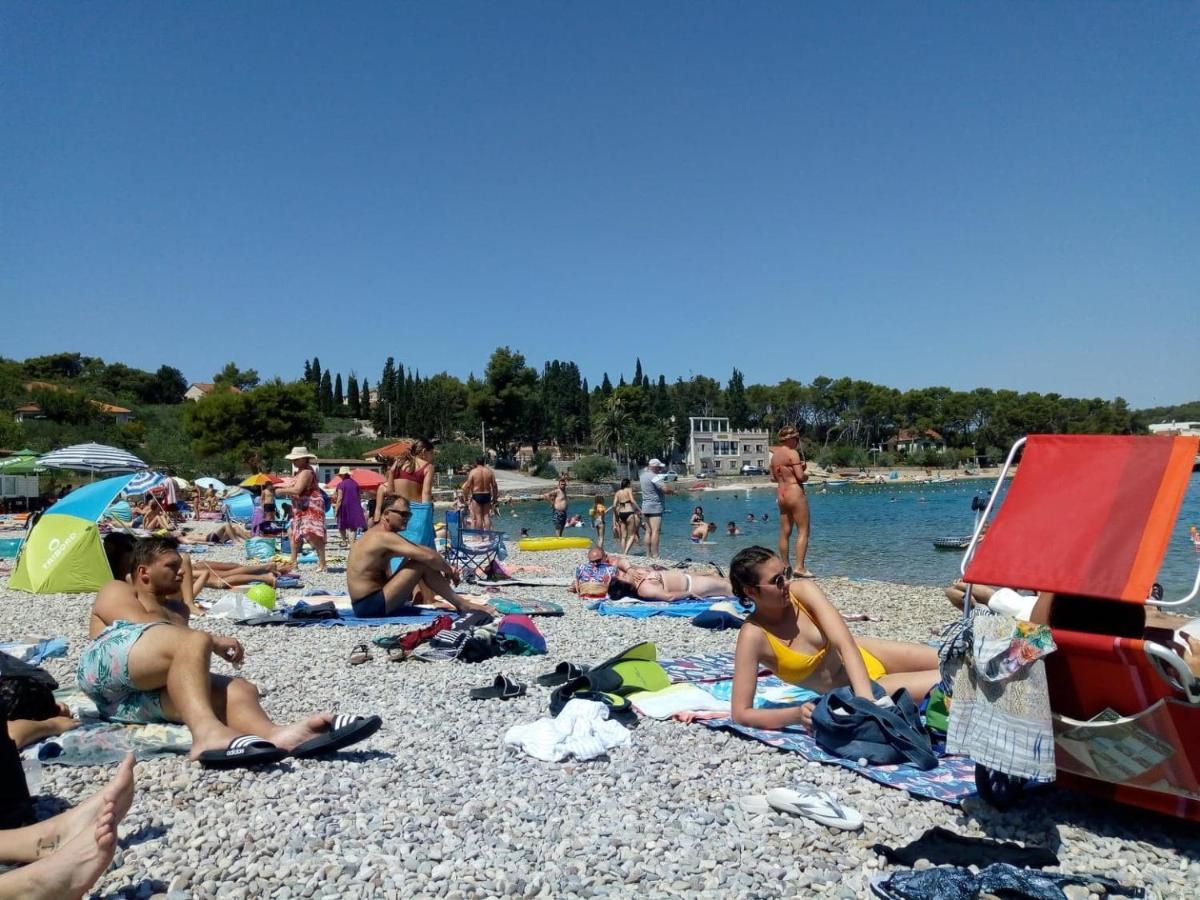 Apartman Leo Nečujam 外观 照片